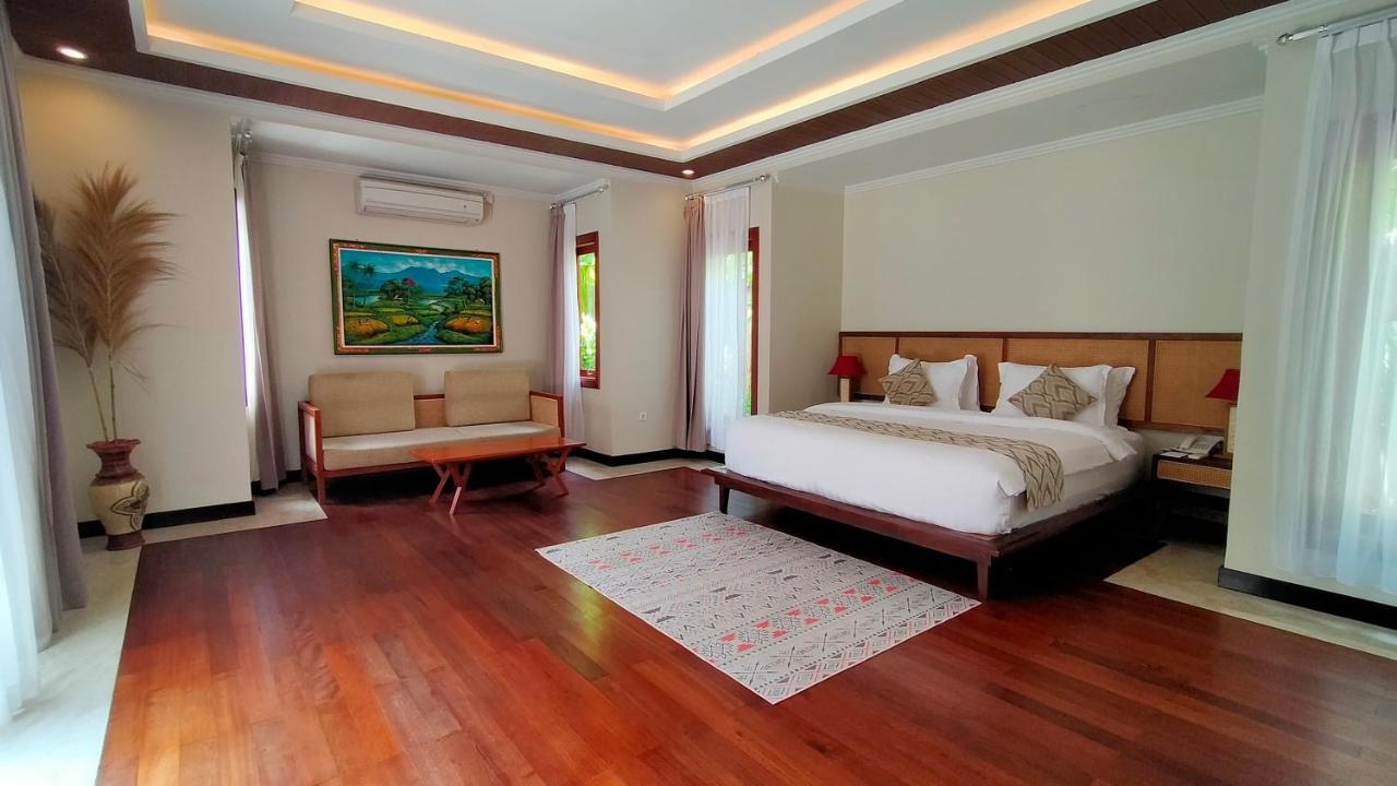 The Grand Villandra Resort Lovina Exterior photo