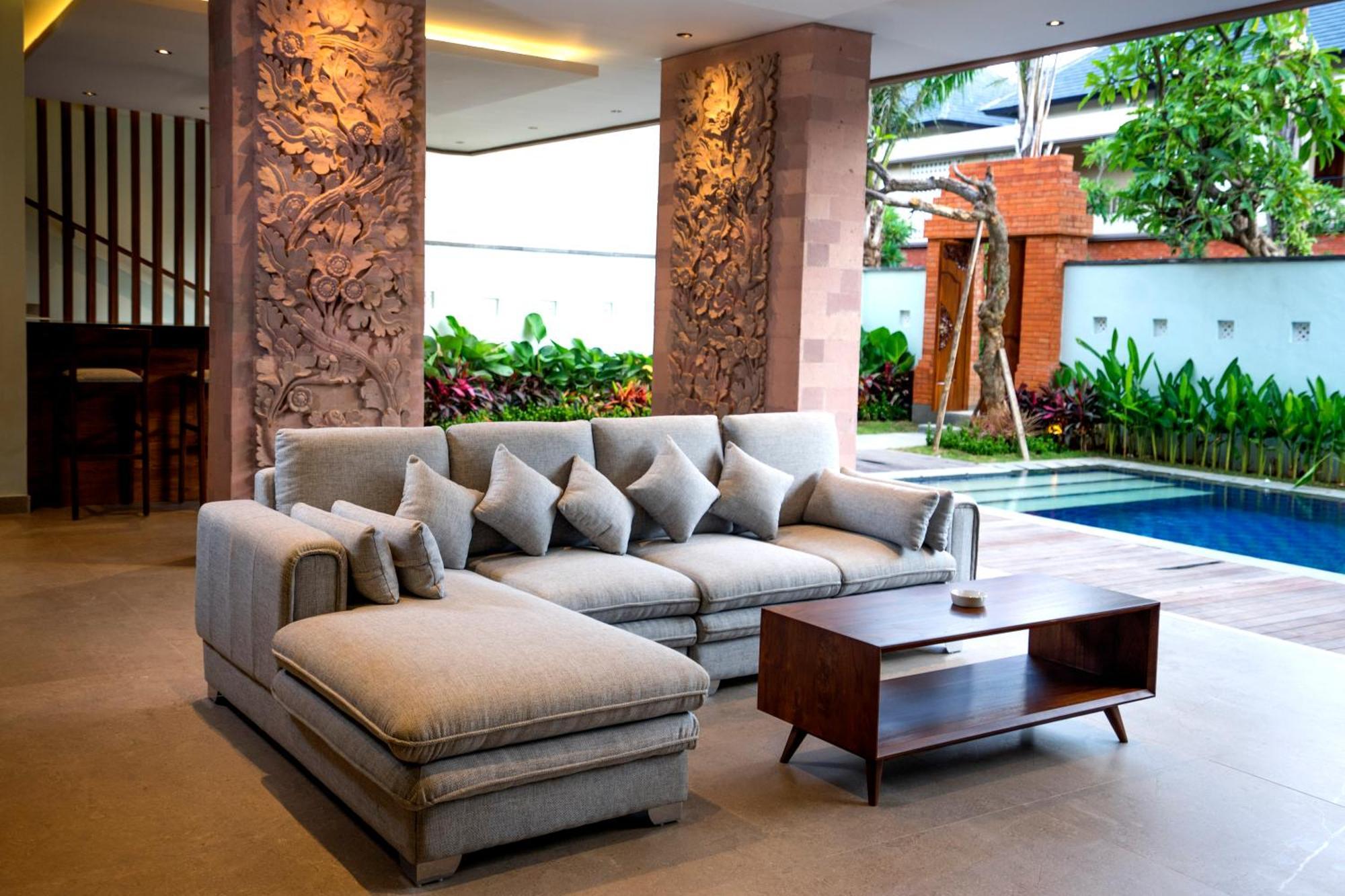 The Grand Villandra Resort Lovina Exterior photo